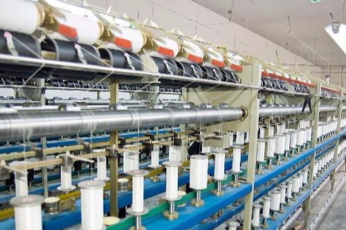 紡織廠老板鐵腕治廠，開除老員工反被打臉